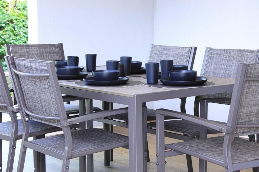 Cozy Pet-friendly & With Free Parking Сasa de vacaciones *